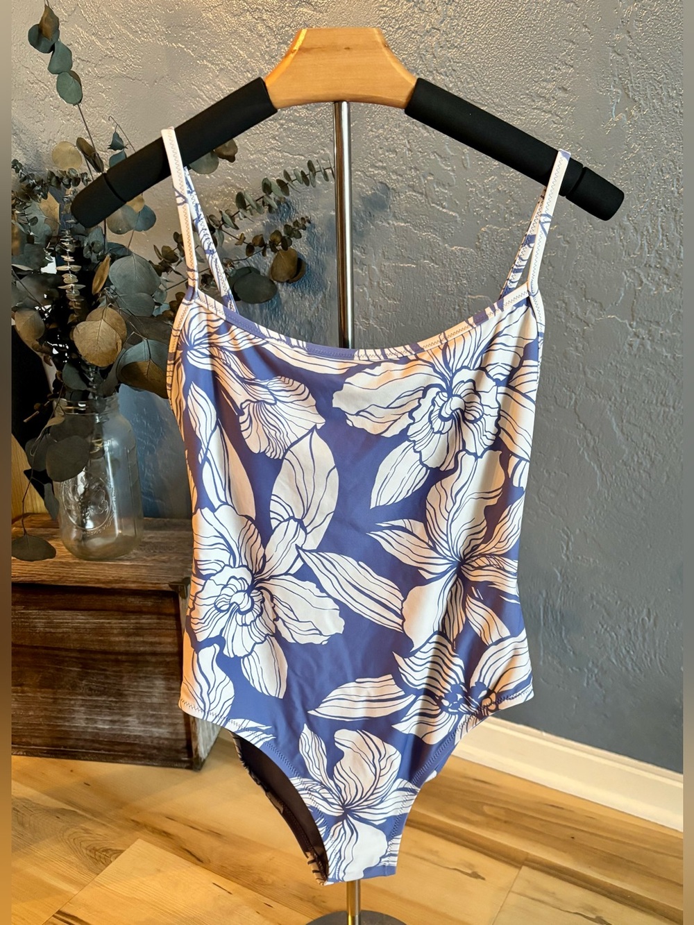 GAP Classic Floral One-Piece Adjustable Swimsuit NWT